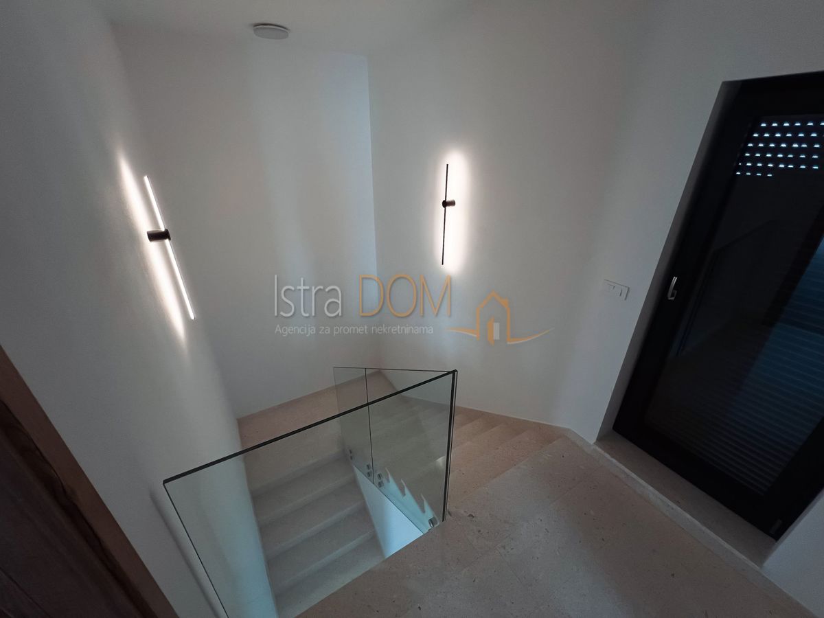 Casa Pomer, Medulin, 188m2