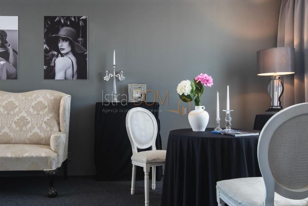 * BOUTIQUE DI LUSSO HOTEL CHEVALIER – MEDULINO *