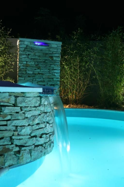 * BOUTIQUE DI LUSSO HOTEL CHEVALIER – MEDULINO *