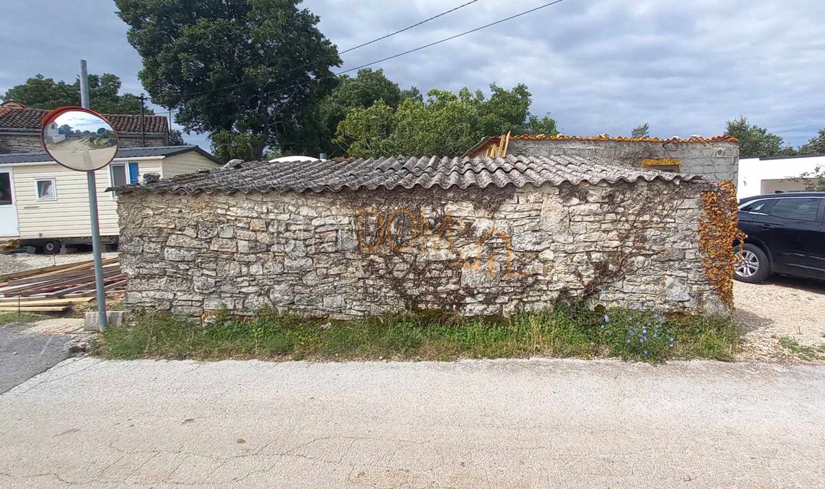 Terreno Butkovići, Svetvinčenat, 310m2