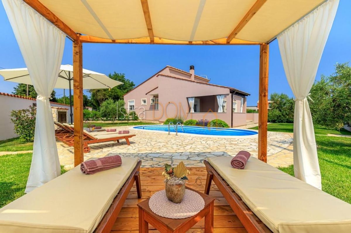 Casa Loborika, Marčana, 176m2