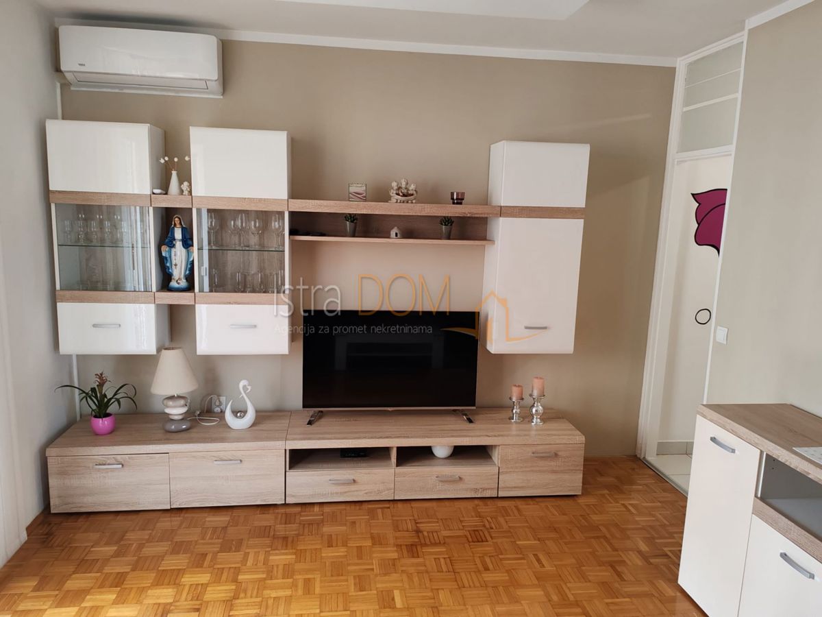 Appartamento Vidikovac, Pula, 60m2