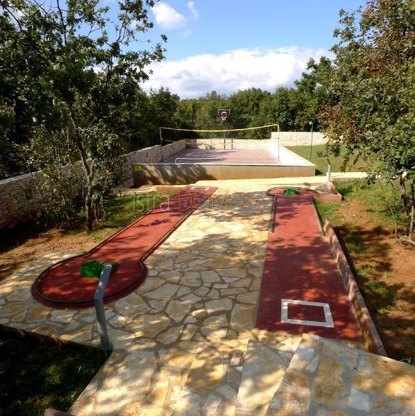 Casa Štokovci, Svetvinčenat, 294m2