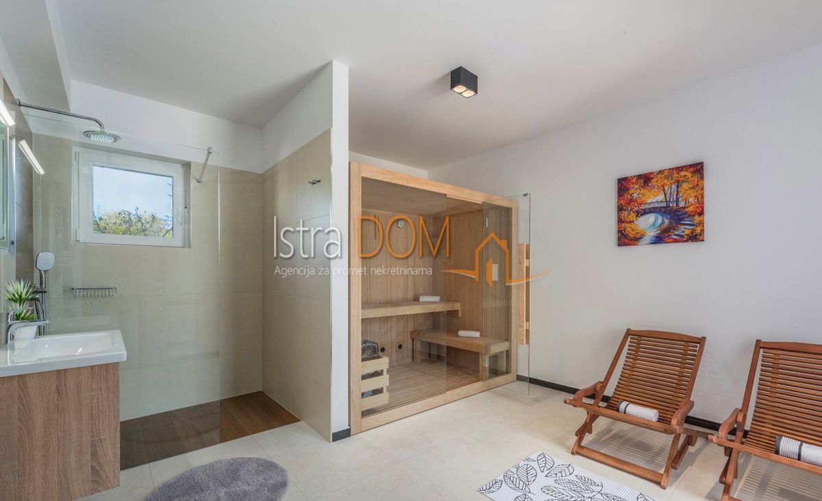 Casa Marčana, 180m2