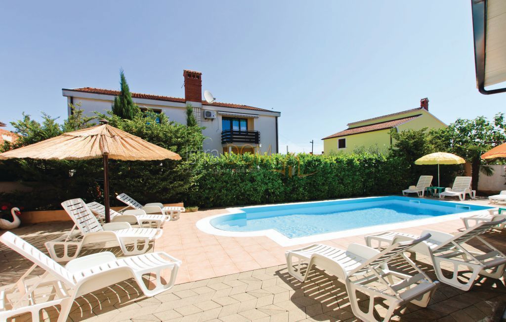 Casa Pomer, Medulin, 400m2