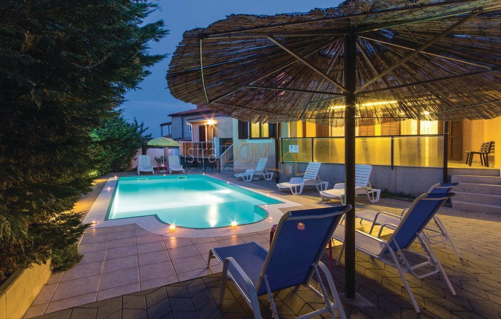 Casa Pomer, Medulin, 400m2