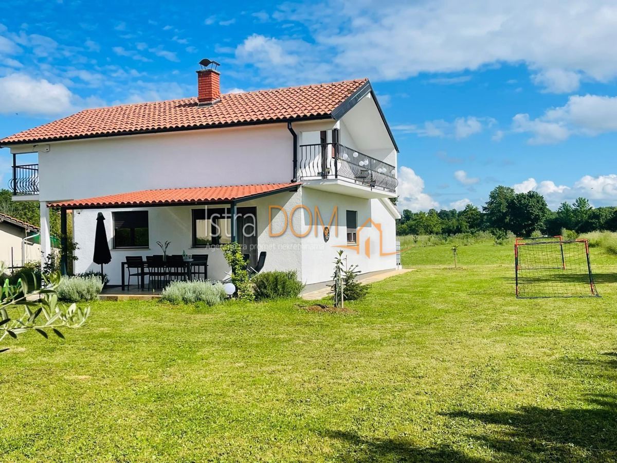 Casa Loborika, Marčana, 160m2