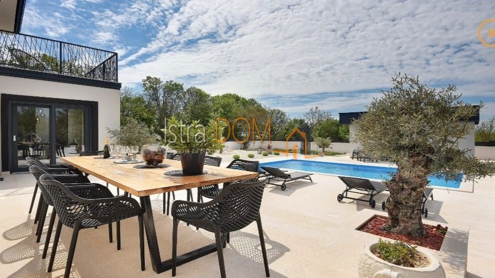 Casa Krnica, Marčana, 135m2