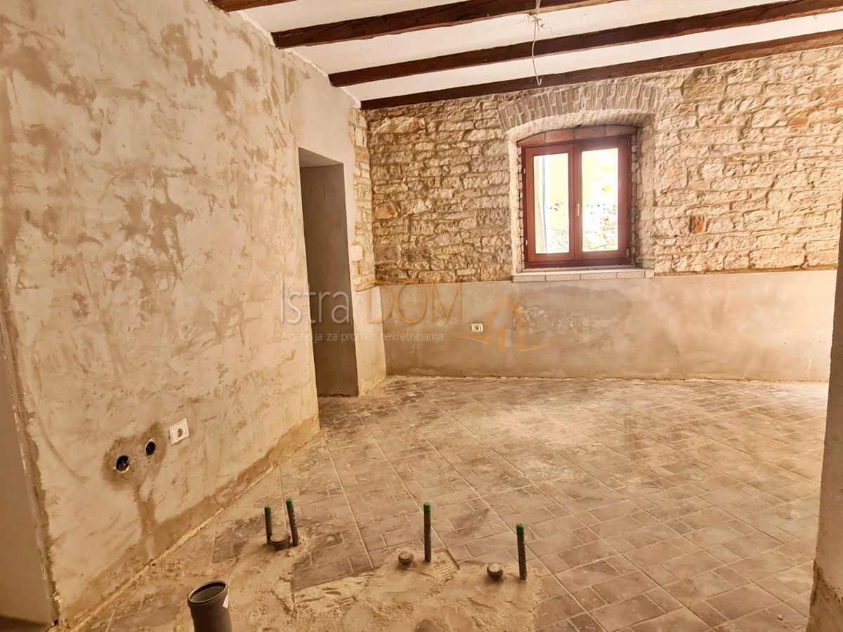 Commerciale Fažana, 34m2