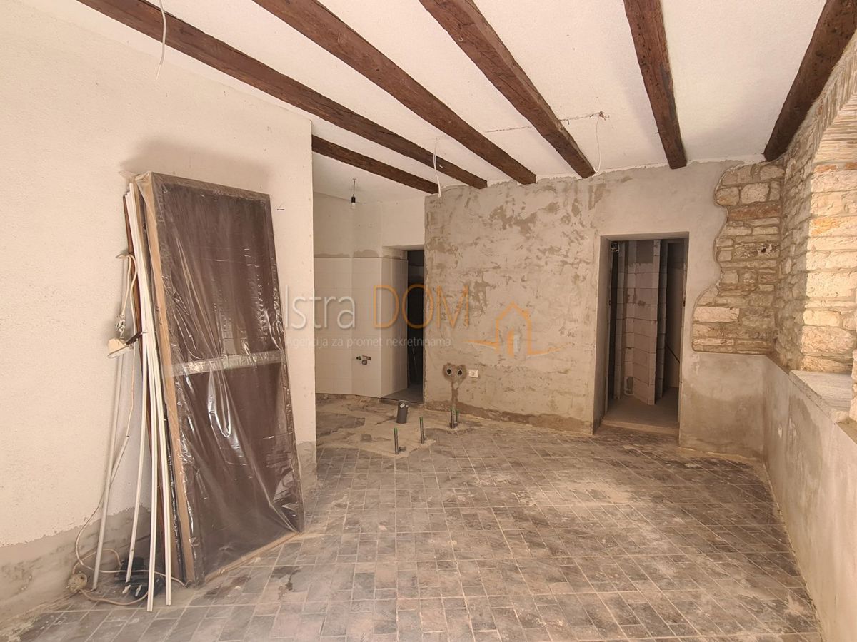 Commerciale Fažana, 34m2