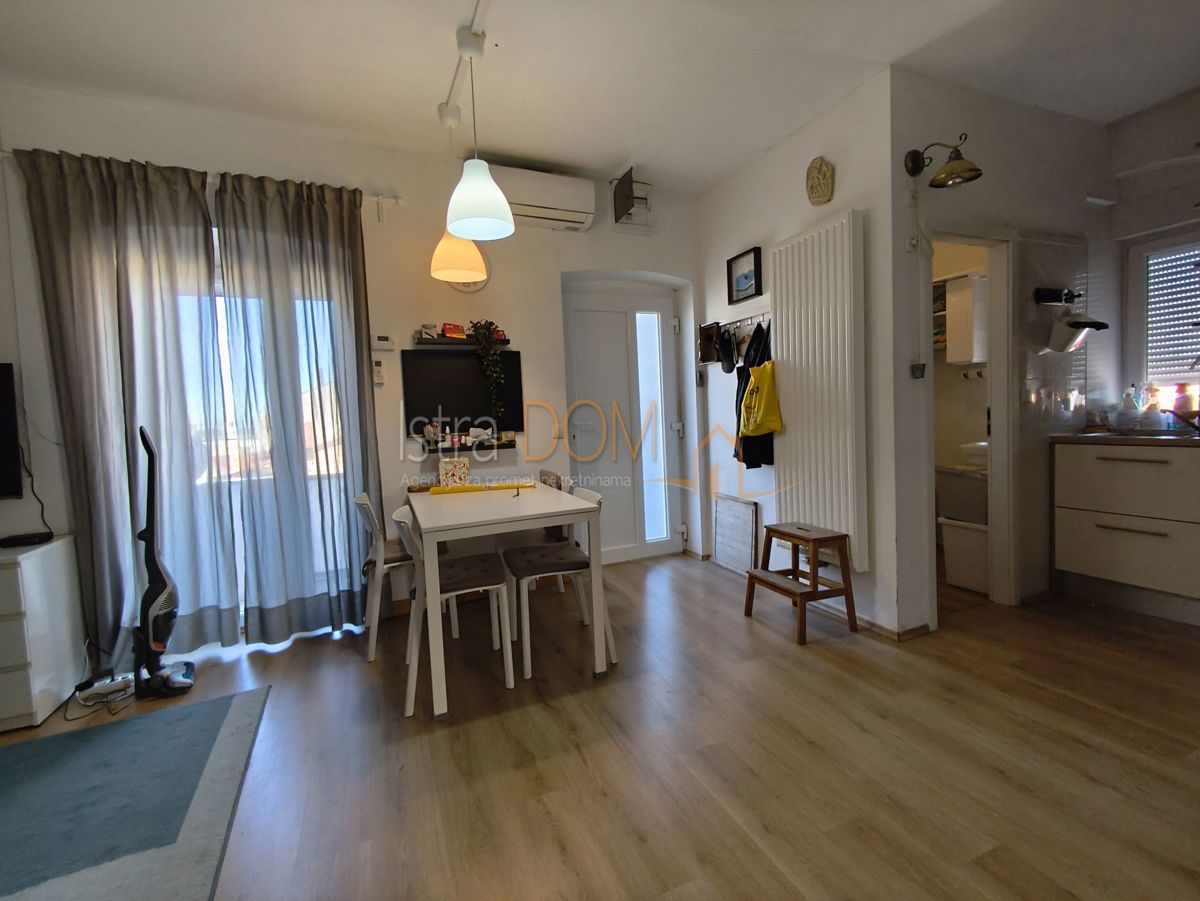 Appartamento Centar, Pula, 51m2