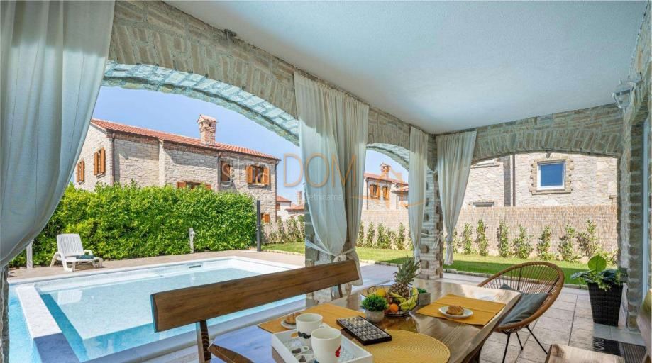 Casa Čabrunići, Svetvinčenat, 199m2