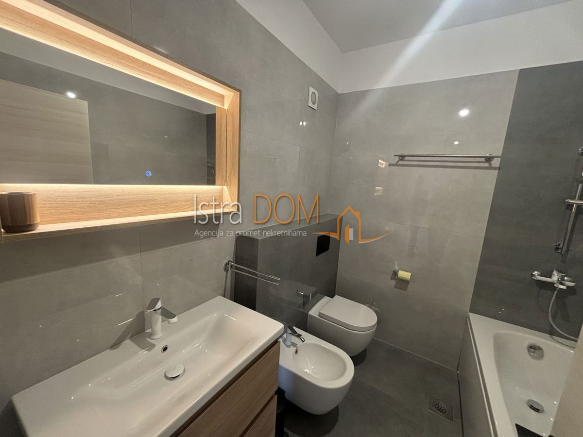 Appartamento Šišan, Ližnjan, 91m2