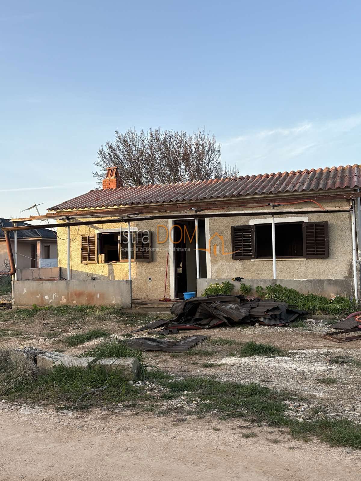 Terreno Šišan, Ližnjan, 1.025m2