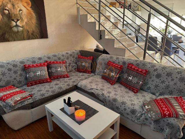 Appartamento Šijana, Pula, 98,49m2