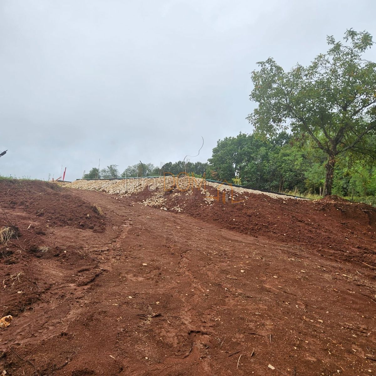 Terreno Sutivanac, Barban, 931m2