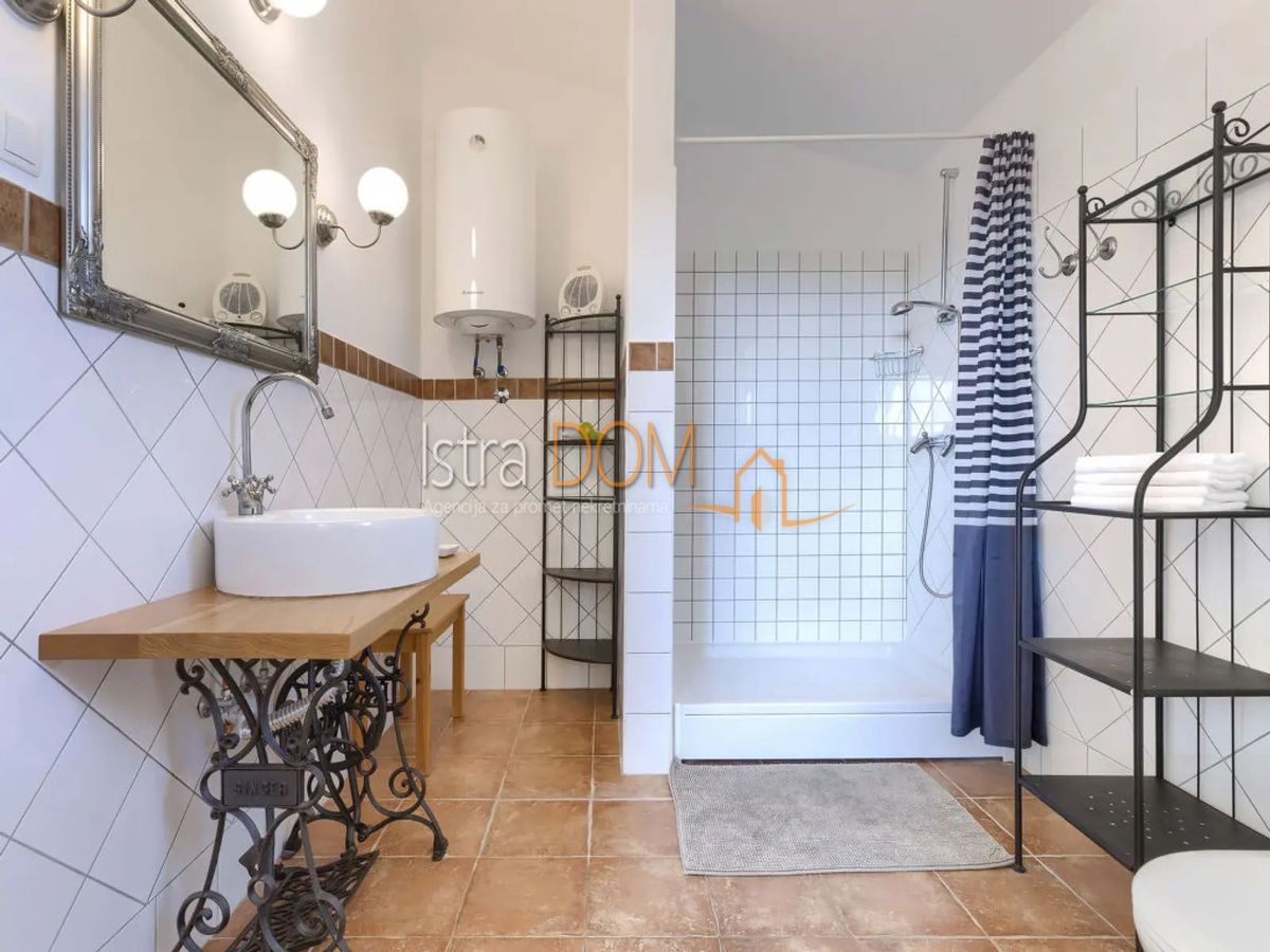 Casa Čabrunići, Svetvinčenat, 226m2