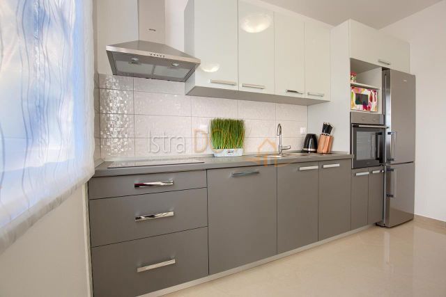 Casa Ližnjan, 400m2