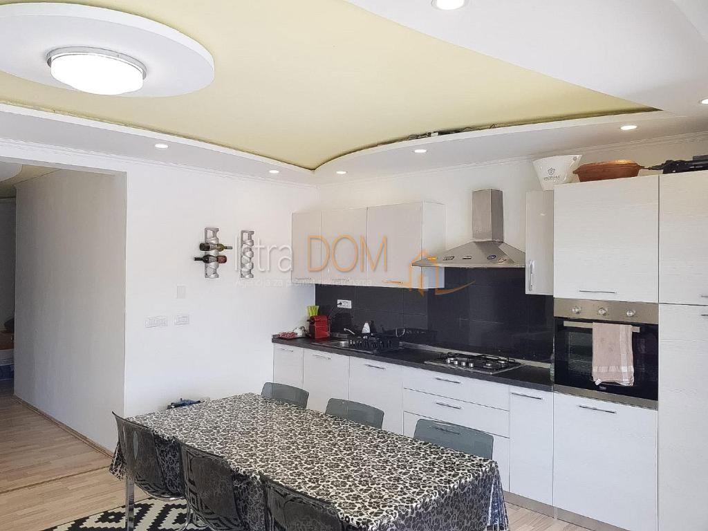 Casa Krnica, Marčana, 170m2