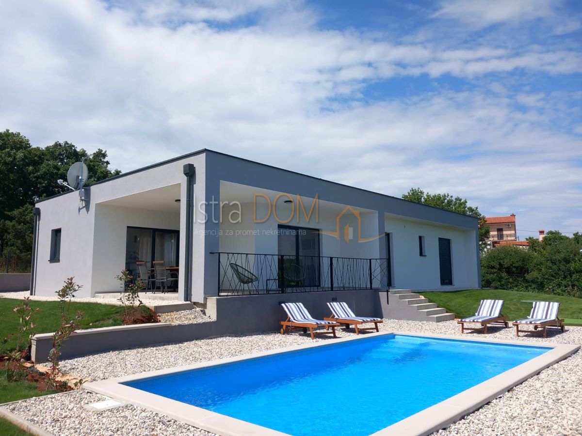 Casa Peruški, Marčana, 165m2