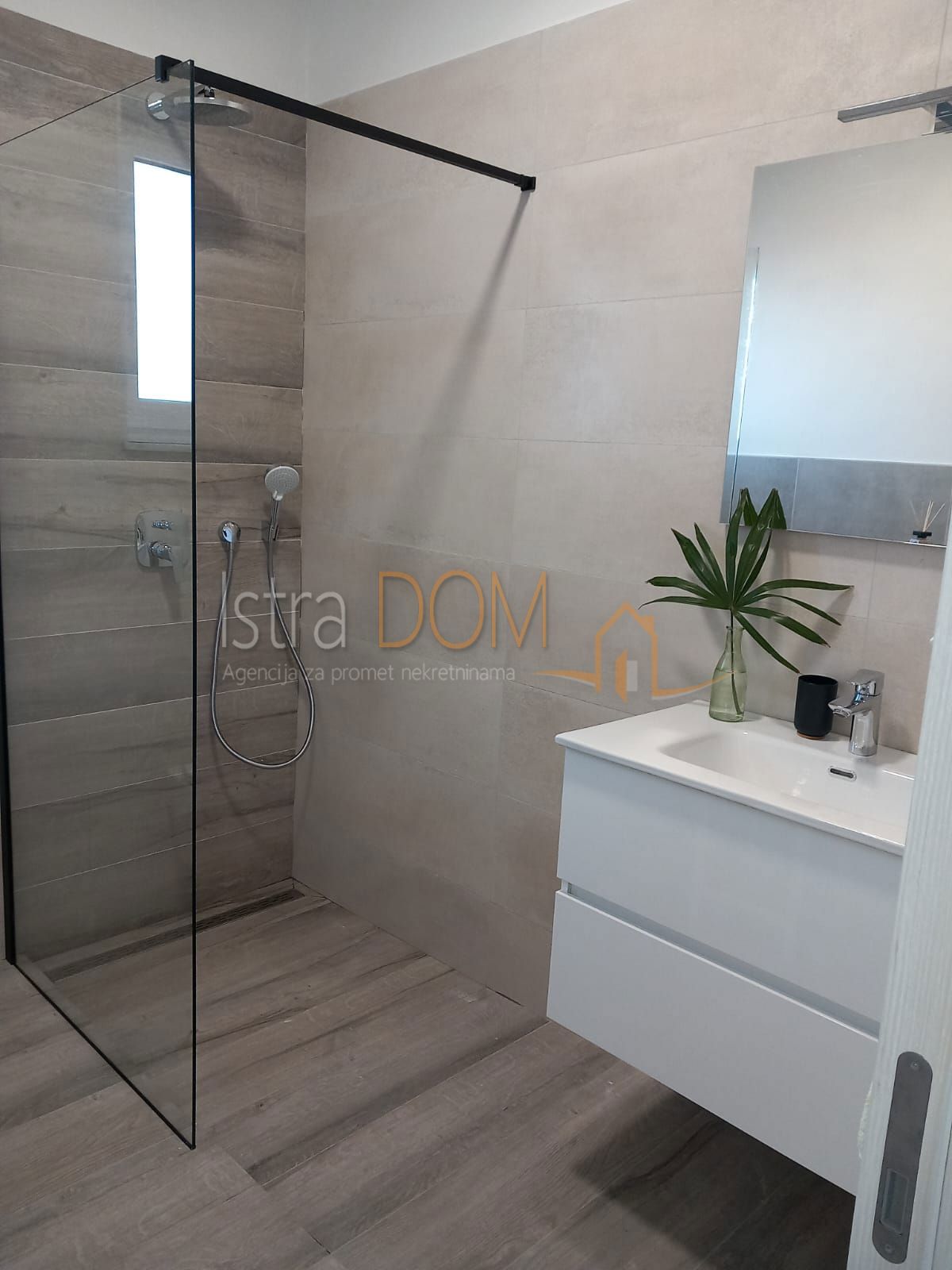 Casa Peruški, Marčana, 165m2