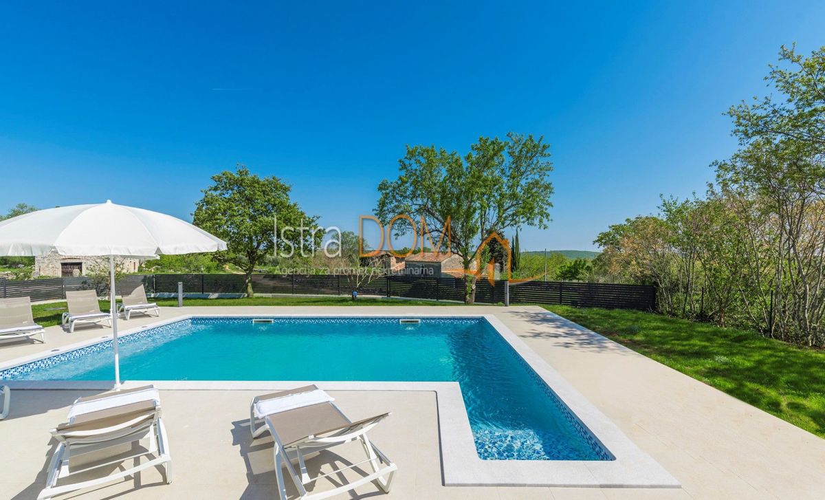 Casa Marčana, 180m2