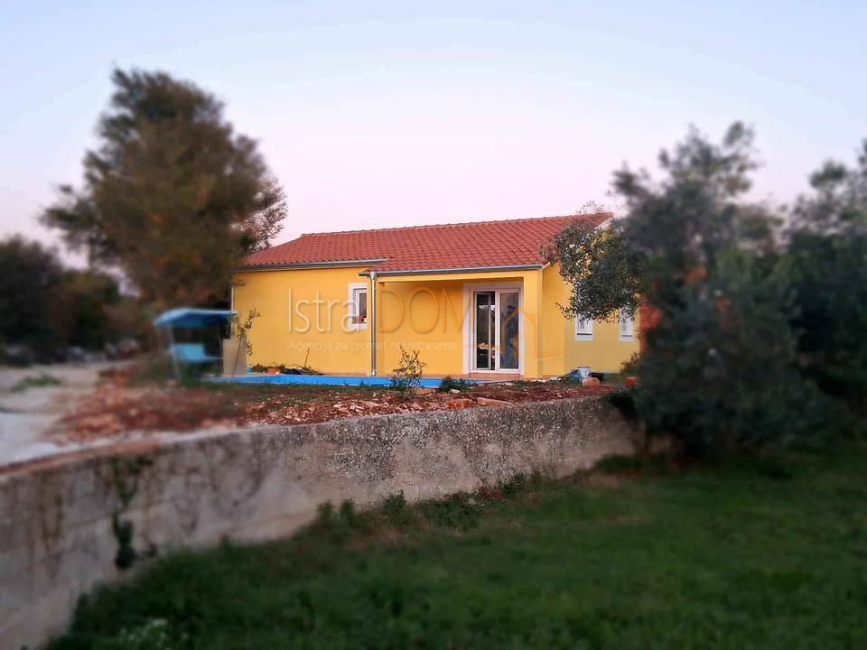 Casa Čabrunići, Svetvinčenat, 70m2