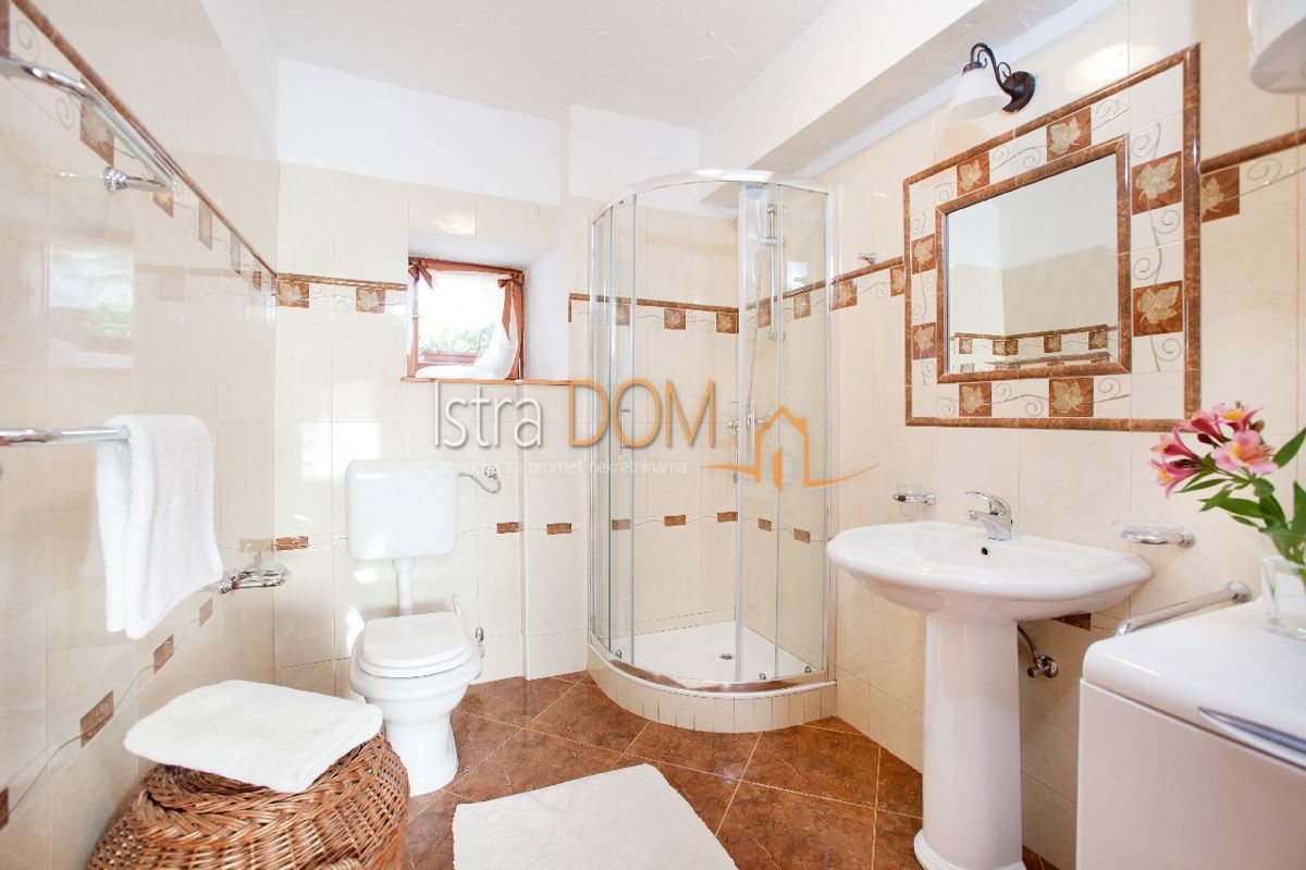 Casa Marčana, 180m2