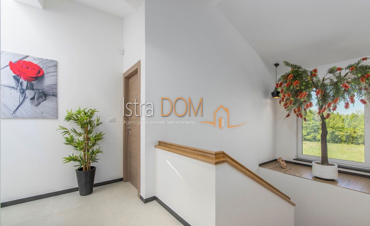 Casa Marčana, 180m2