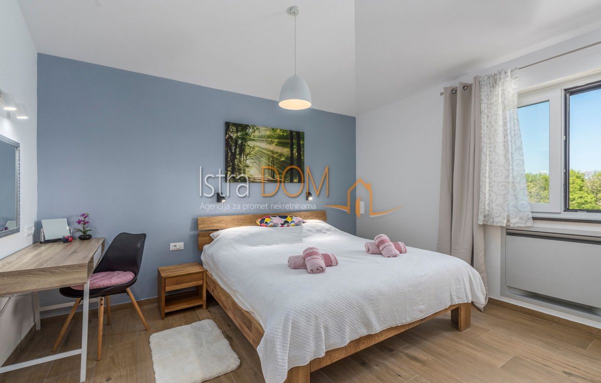 Casa Marčana, 180m2