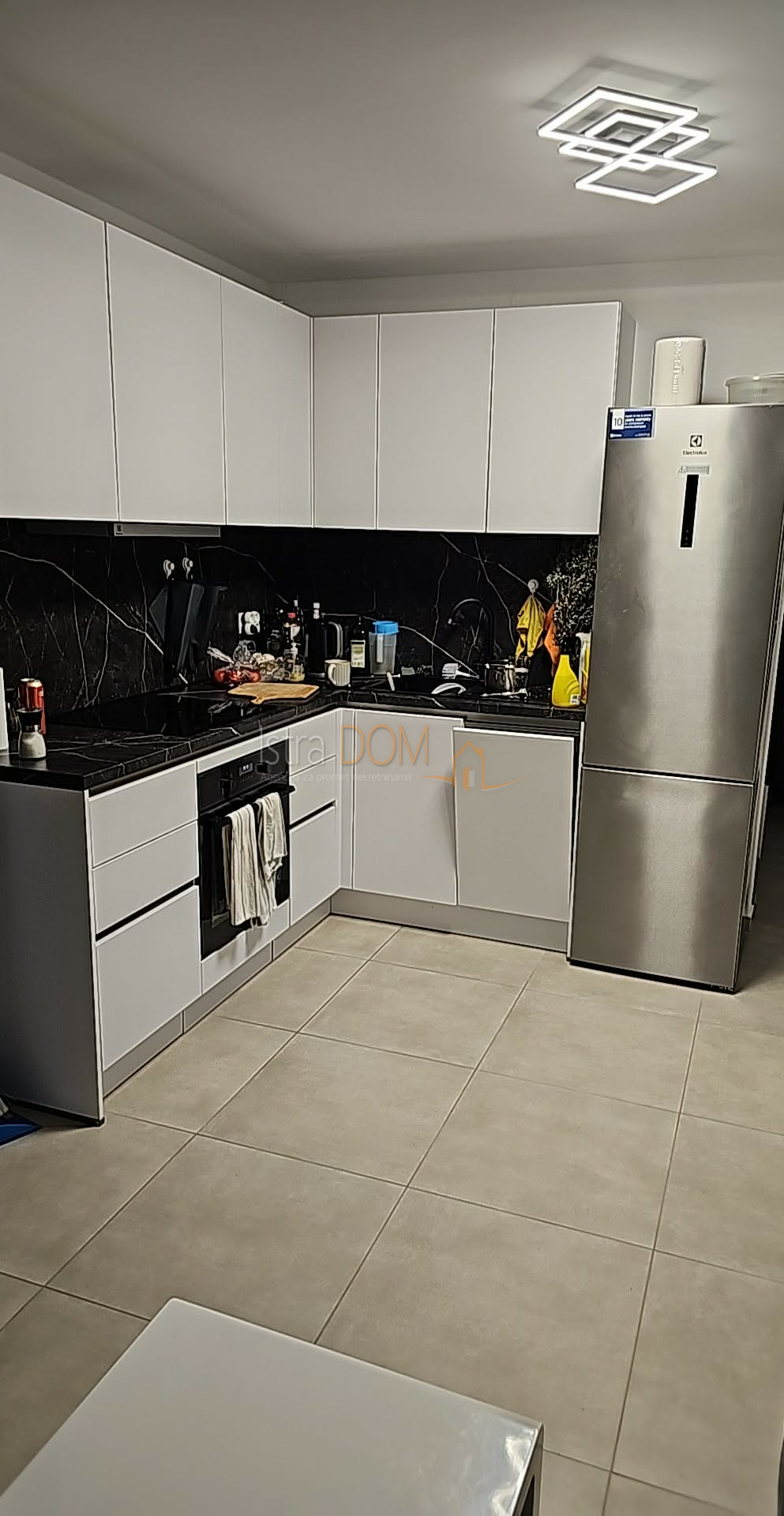 Appartamento Štinjan, Pula, 70m2