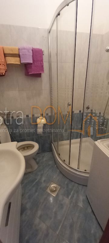 Casa Veli vrh, Pula, 200m2