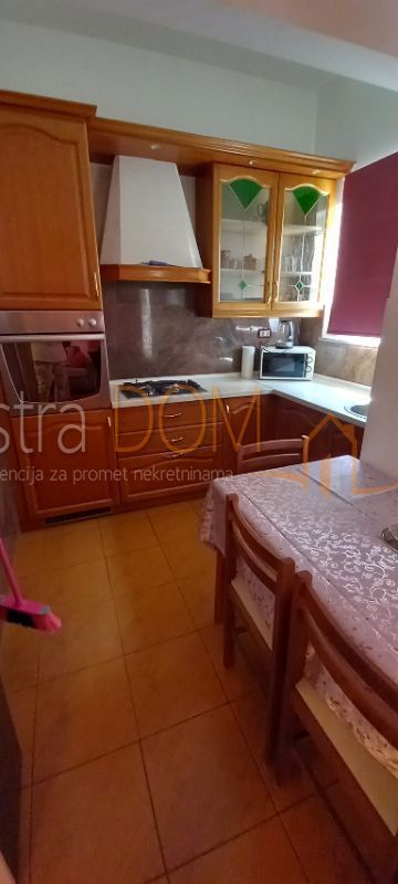 Casa Veli vrh, Pula, 200m2