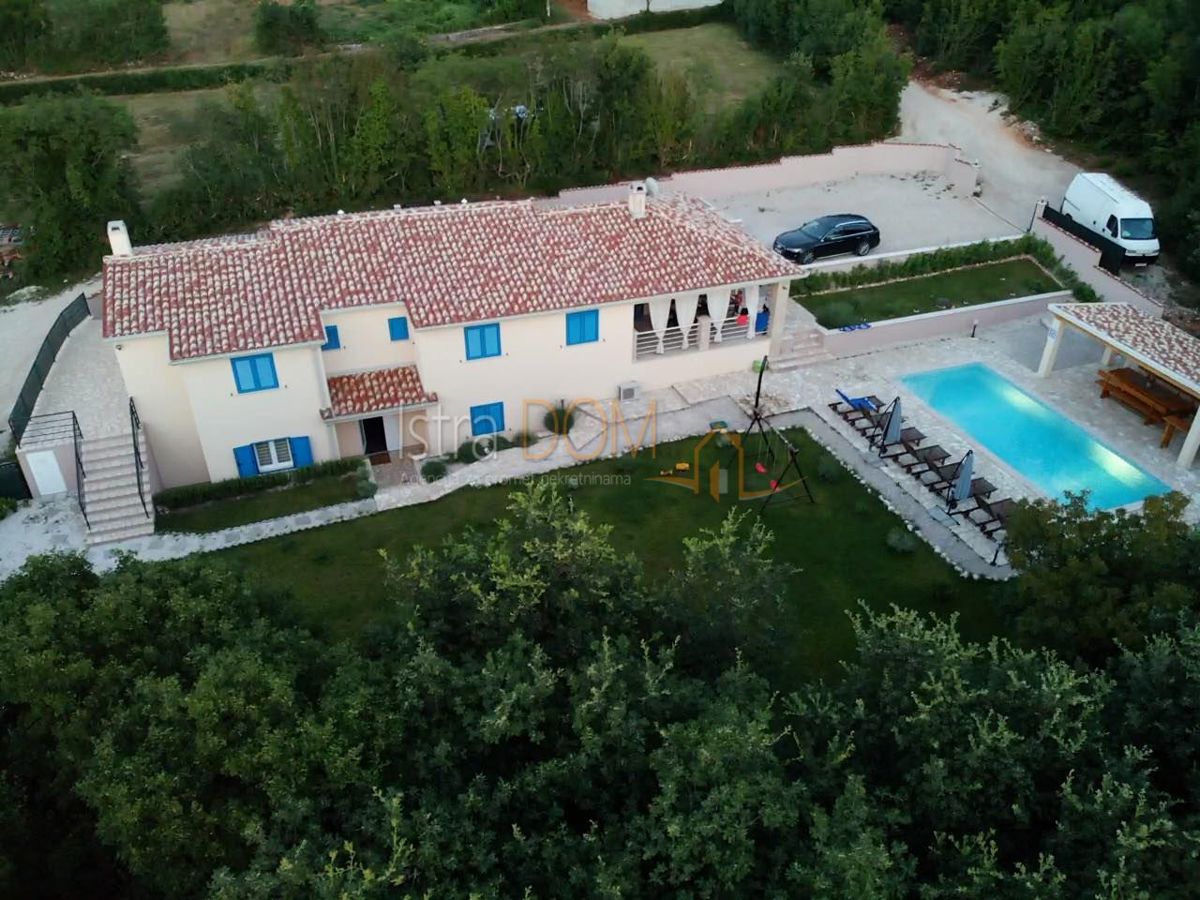 Casa Labin, 1.470m2