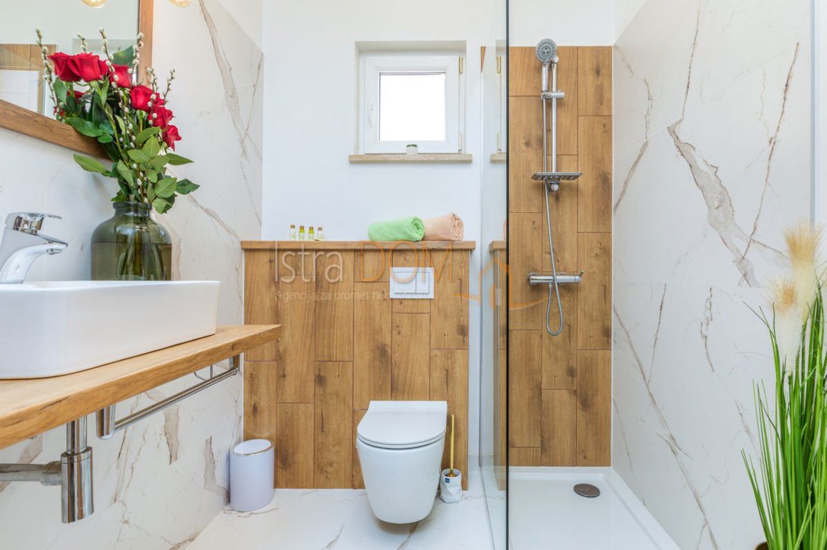 Appartamento Valbandon, Fažana, 77m2