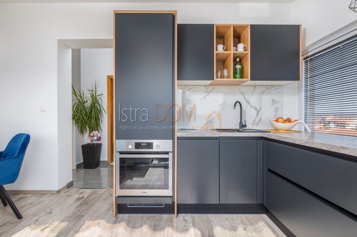 Appartamento Valbandon, Fažana, 77m2