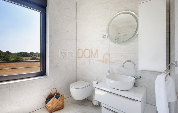 Casa Centar, Pula, 180m2