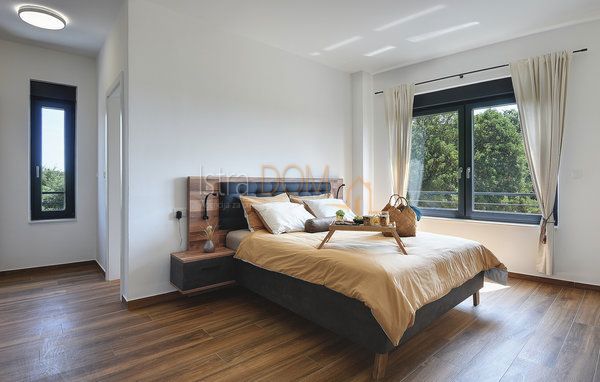 Casa Centar, Pula, 180m2