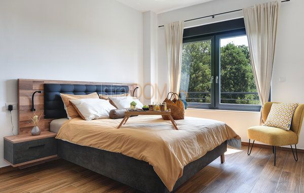 Casa Centar, Pula, 180m2