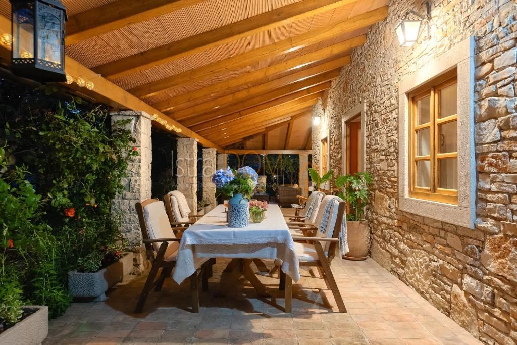 Casa Svetvinčenat, 200m2