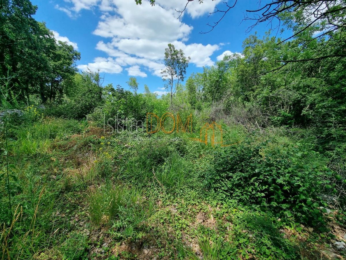 Terreno Tinjan, 1.758m2