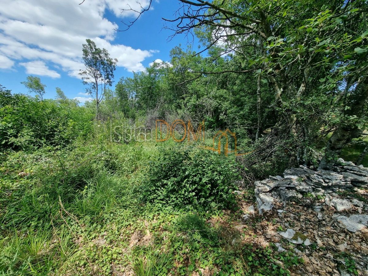 Terreno Tinjan, 1.758m2