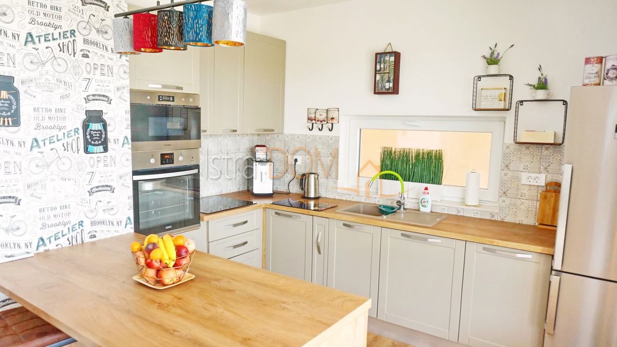 Casa Valdebek, Pula, 182m2