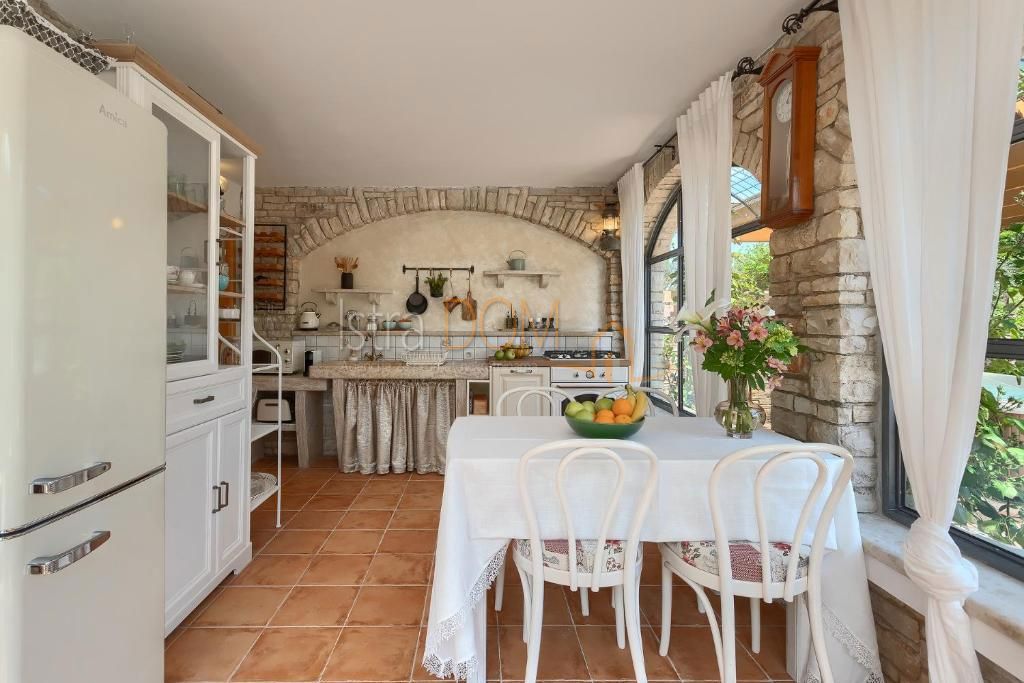 Casa Svetvinčenat, 200m2