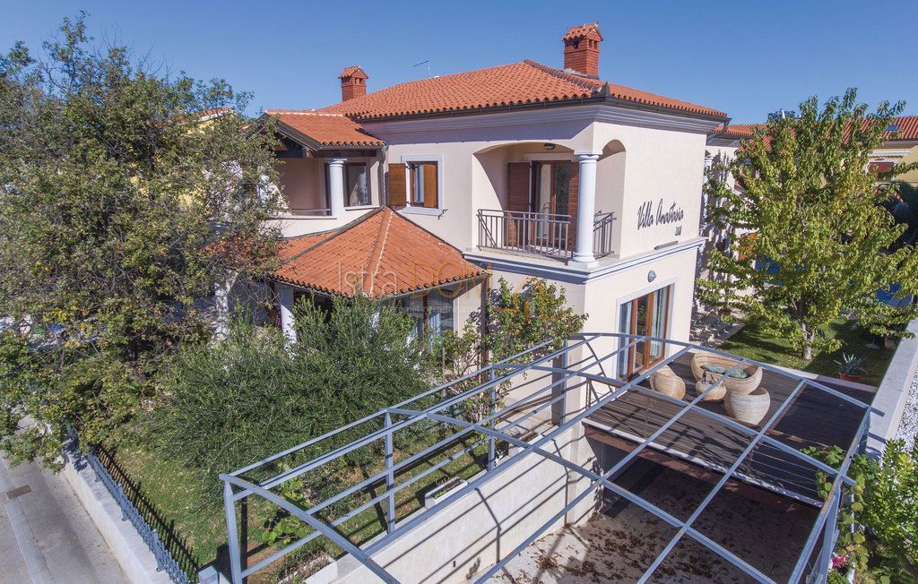 Casa Banjole, Medulin, 380m2