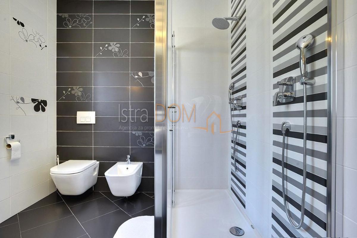 Casa Rovinjsko Selo, Rovinj, 385m2