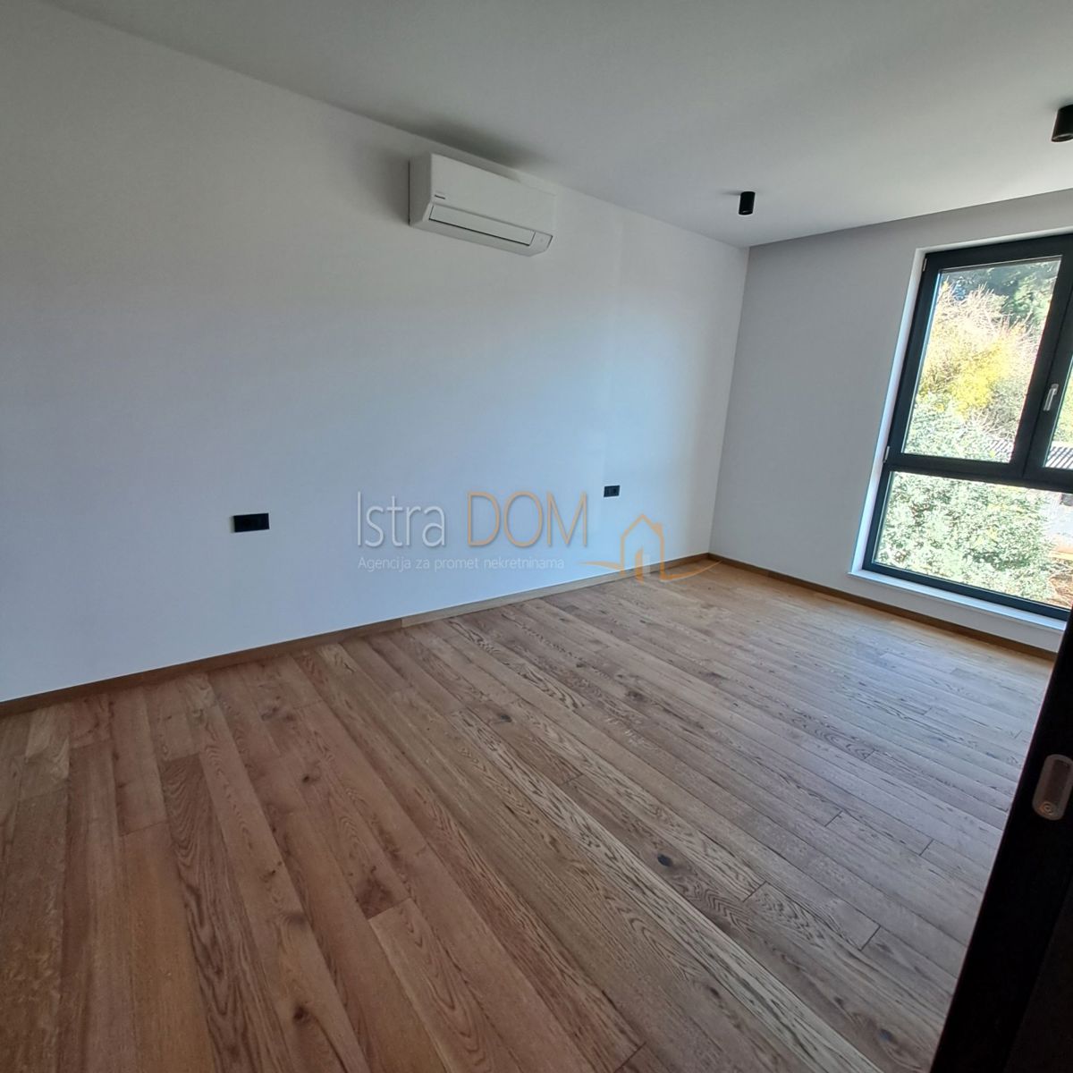 Appartamento Šijana, Pula, 131,89m2