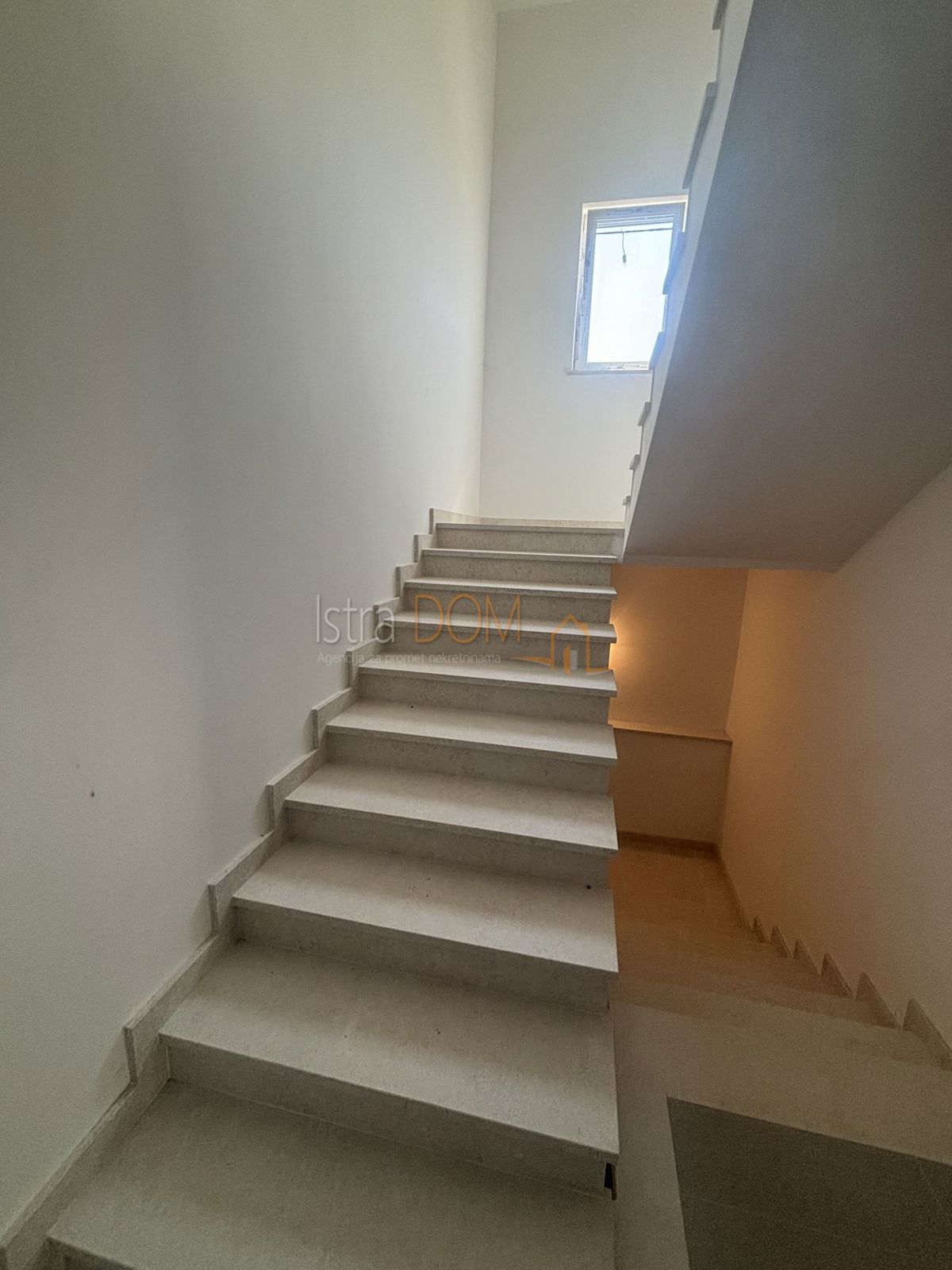 Casa Cerovlje, 230m2