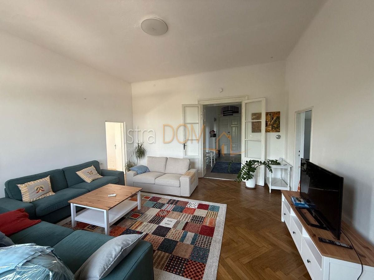 Appartamento Centar, Pula, 100m2