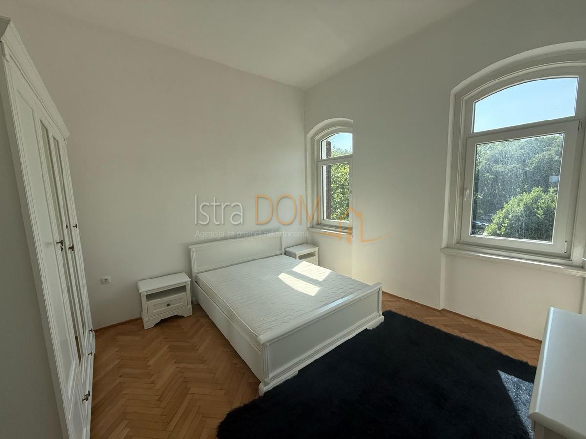 Appartamento Centar, Pula, 100m2